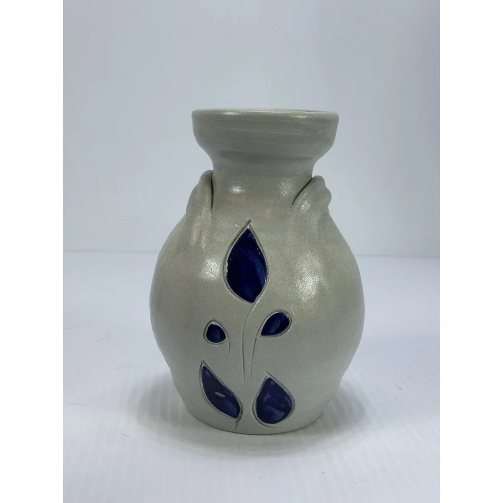 Vintage Williamsburg Pottery Stoneware Salt Glaze Vase Blue Floral Flower 6.5